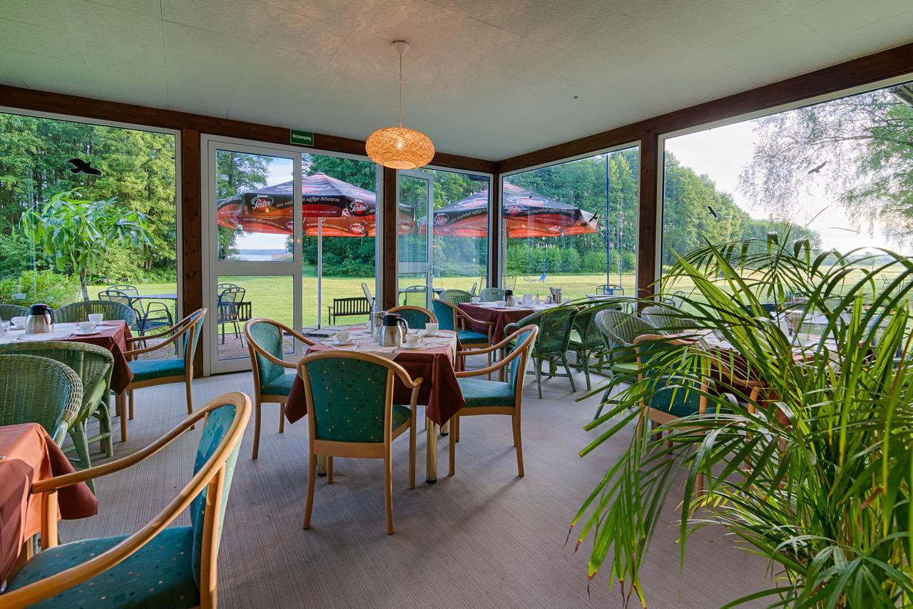 Seehotel Schorfheide Althuttendorf Exterior photo